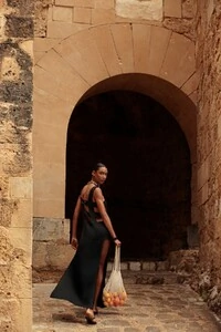 Saída Bali Black Onix