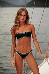 Tanga Island Black