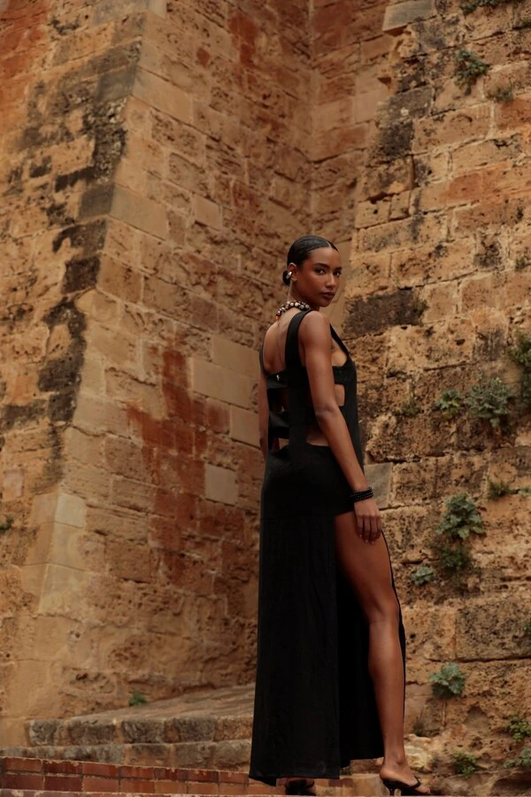 Saída Bali Black Onix