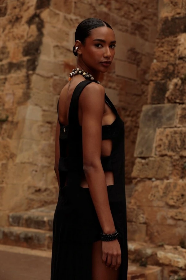 Saída Bali Black Onix