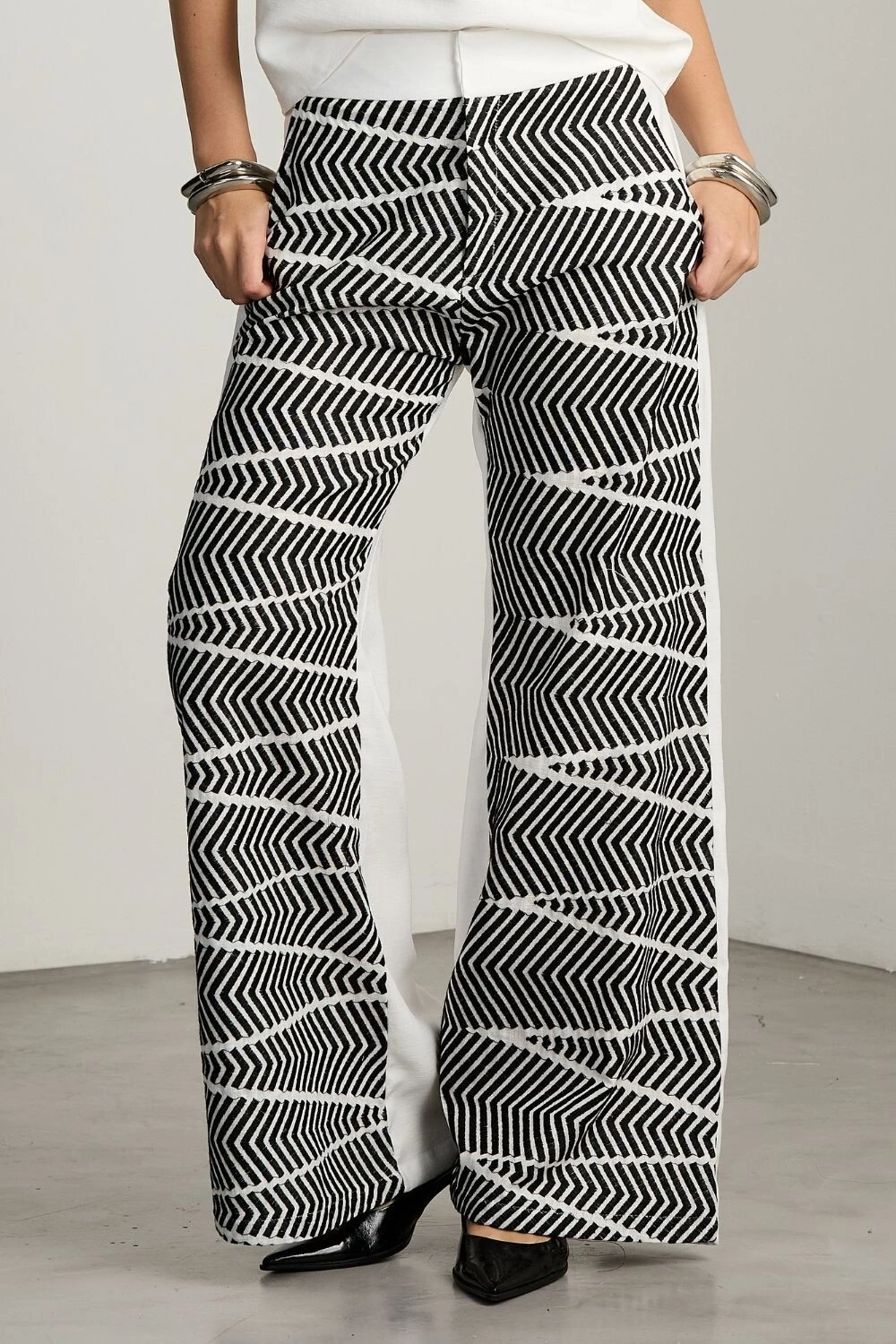 FotoCalça Bordado Zig