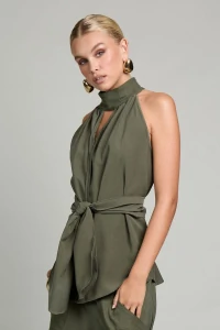 Blusa Gola Pespontada