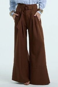 Calça Pregas Pesponto