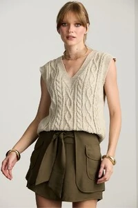 Shorts Saia Viés Bolsos