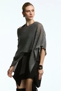 Blusa Tricot Canoa Vazada