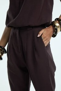 Calça Cenoura Basic