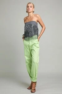 Calça slouchy sarja