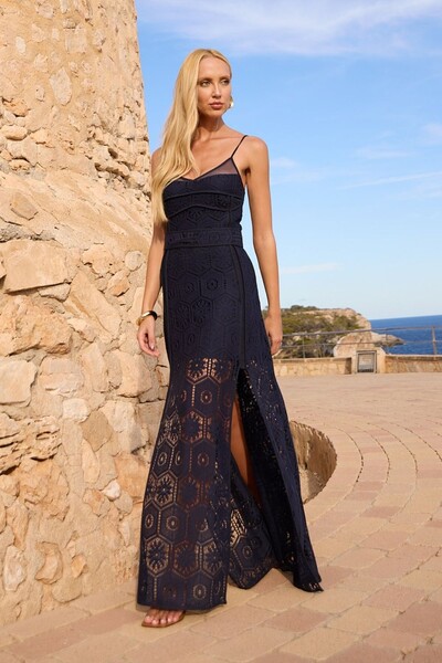 Foto Vestido Renda Saint Tropez