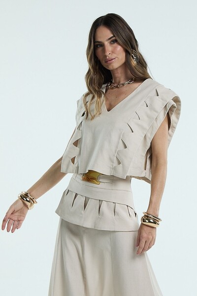 FotoBlusa Triangulo Vazado