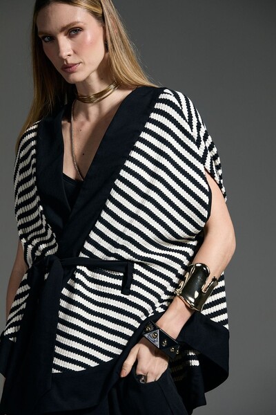 Foto Capa Poncho Tricot