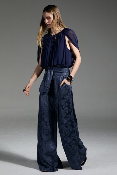 FotoCalça Cetim Ampla