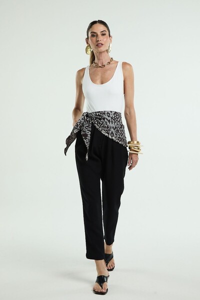 FotoCalça Cenoura Basic