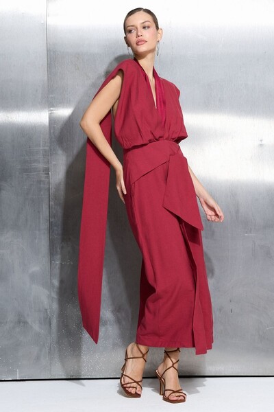 Foto Vestido Fenda Faixa