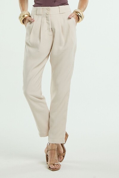 Foto Calça Cenoura Basic