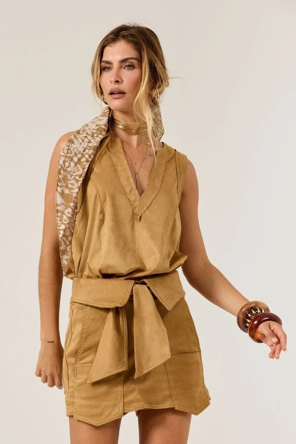 Shorts Saia Suede Bolsos