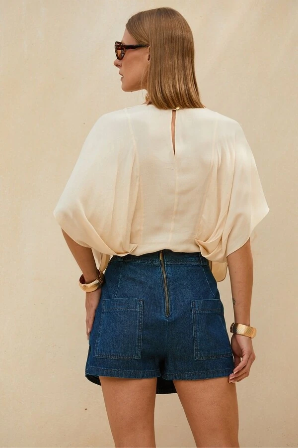 Blusa Manga Morcego