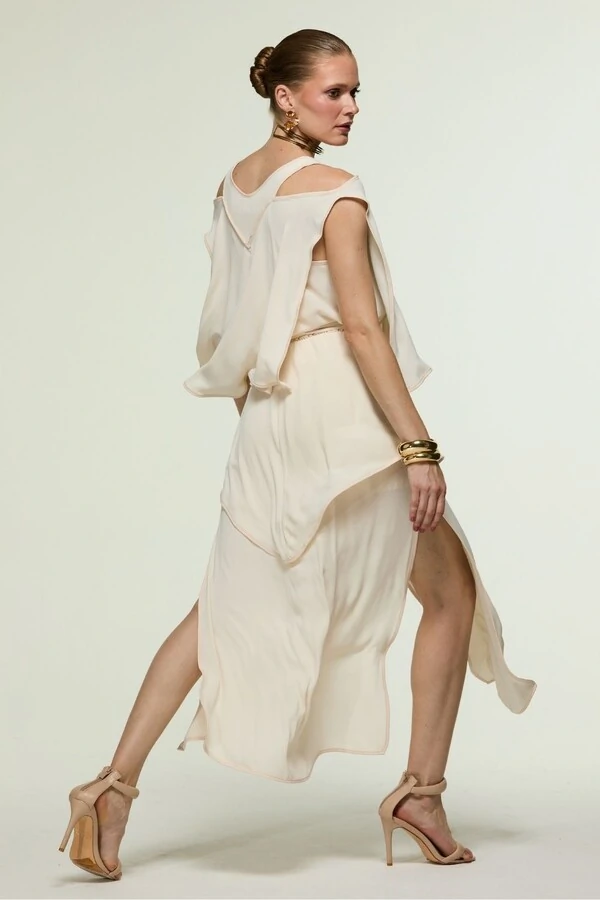 Vestido Vies Camadas