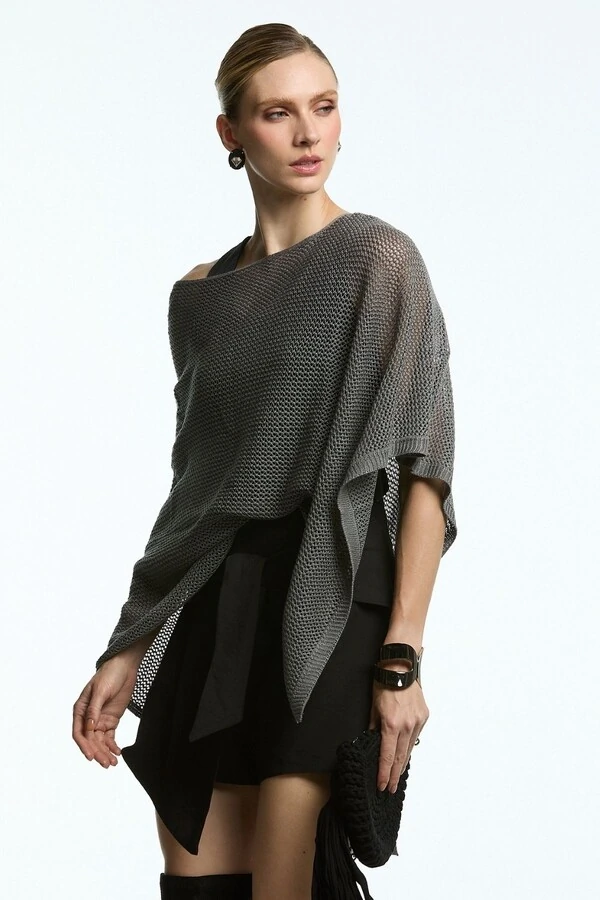 Blusa Tricot Canoa Vazada