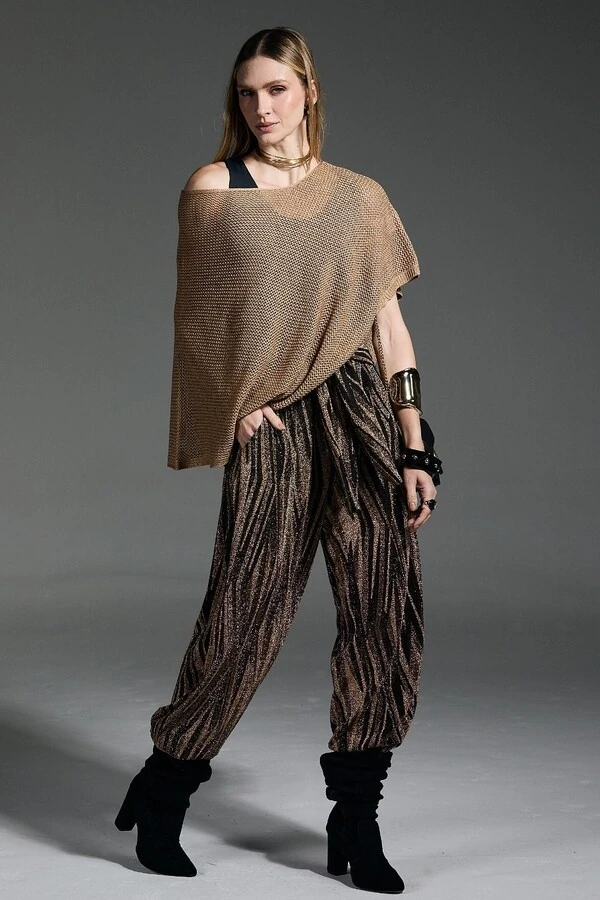 Blusa Tricot Canoa Vazada