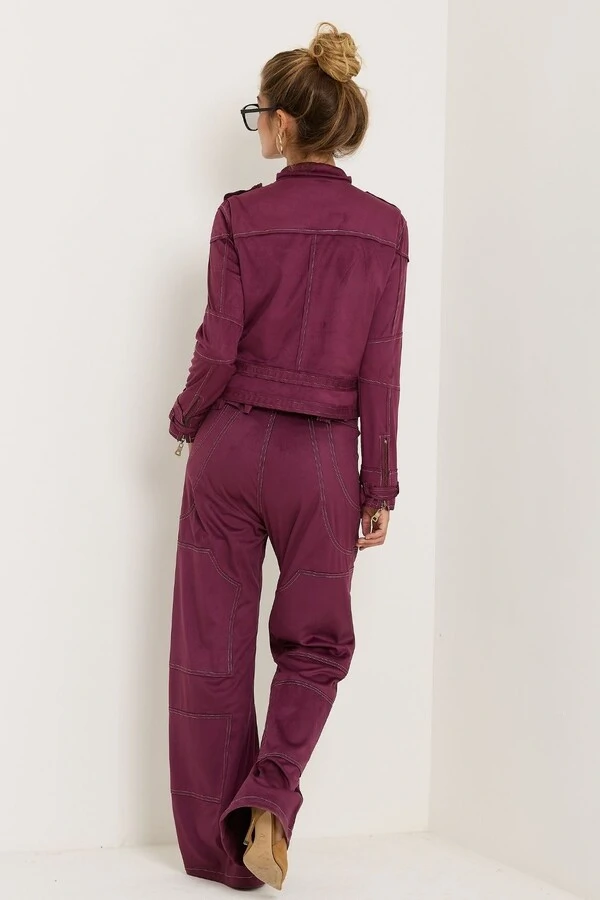 Calça Bolsos Camurça