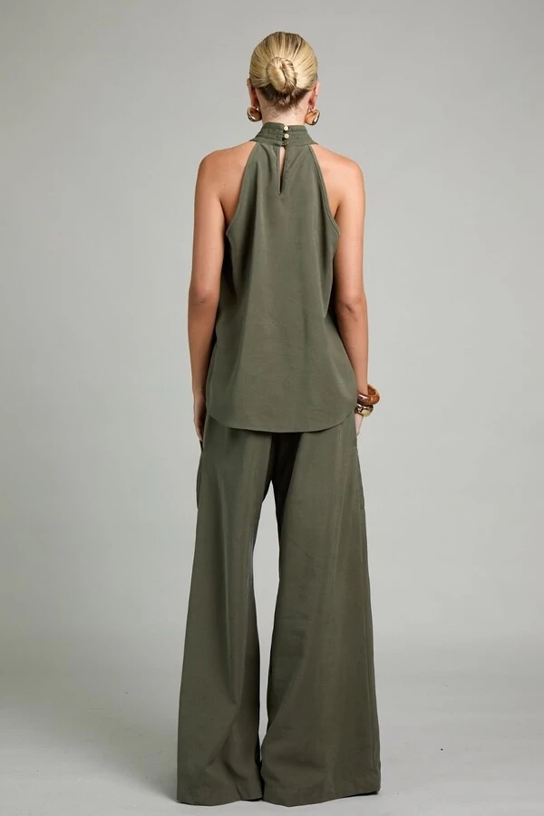 Blusa Gola Pespontada