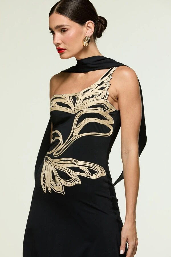 Vestido Jersey Bordado