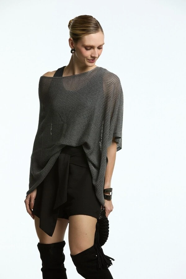 Blusa Tricot Canoa Vazada