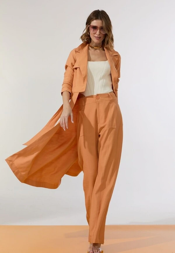 Trench coat pespontado