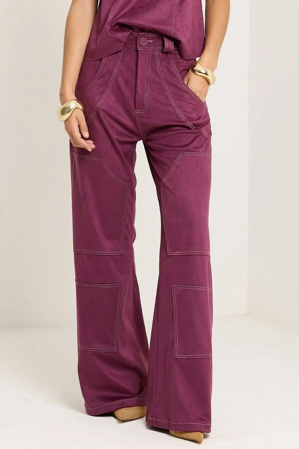 Calça Bolsos Camurça