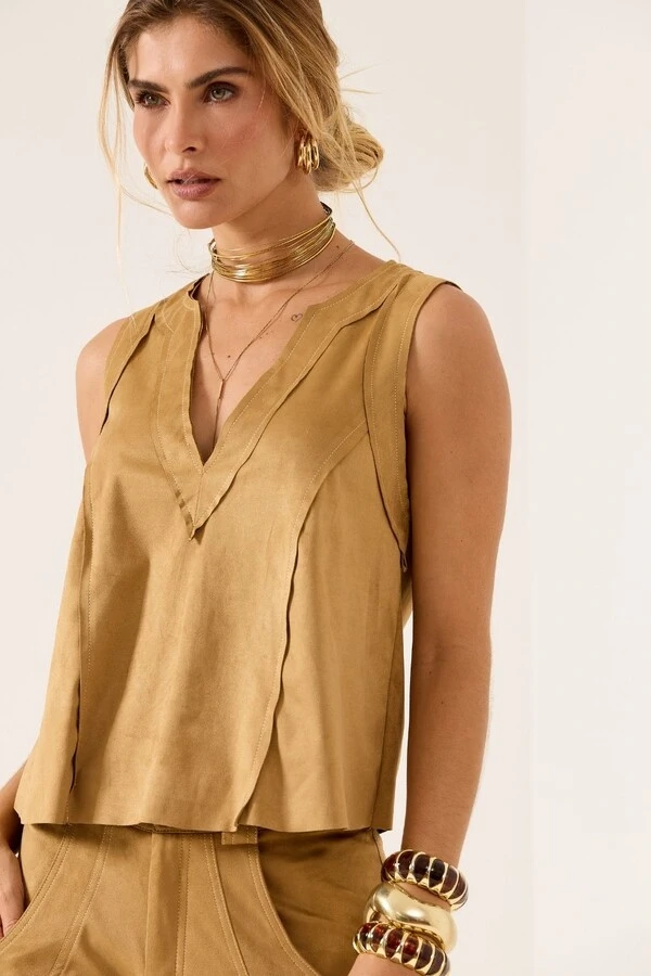 Blusa Comfy Suede