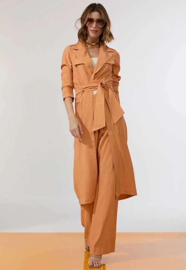 Trench coat pespontado