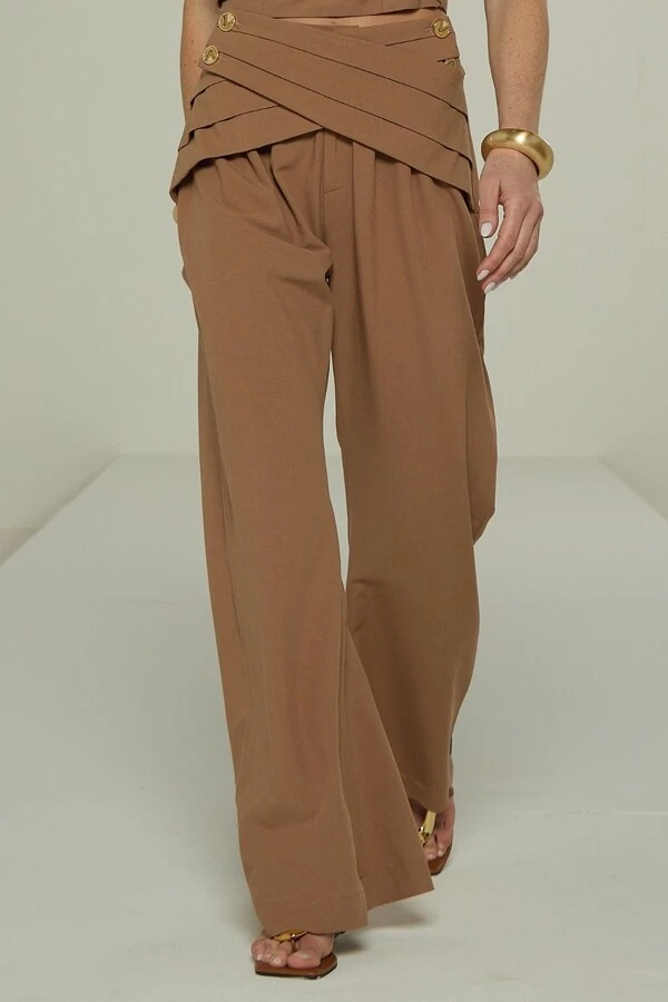 Calça Transpasse Pregas