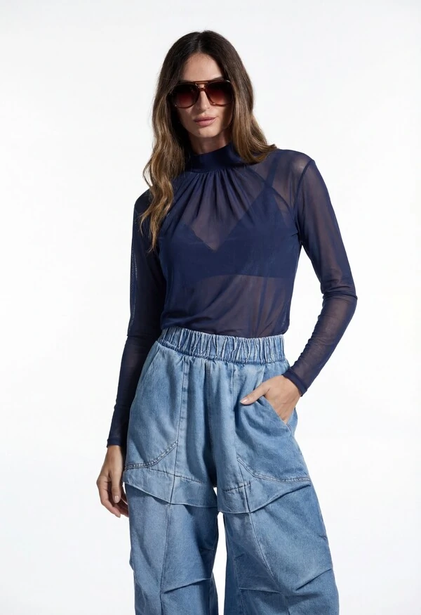 Blusa Insider Tule