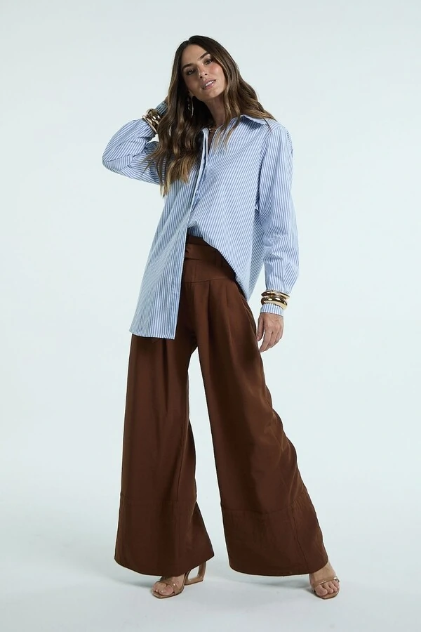 Calça Pregas Pesponto