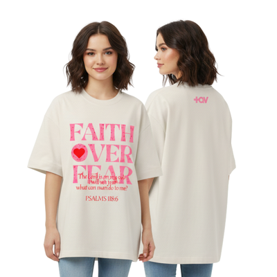 Foto Camiseta Oversized Faith Over Fear