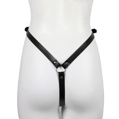 FotoCalcinha Vinil com Tiras Ajustáveis com Fivelas Fetiche Sado