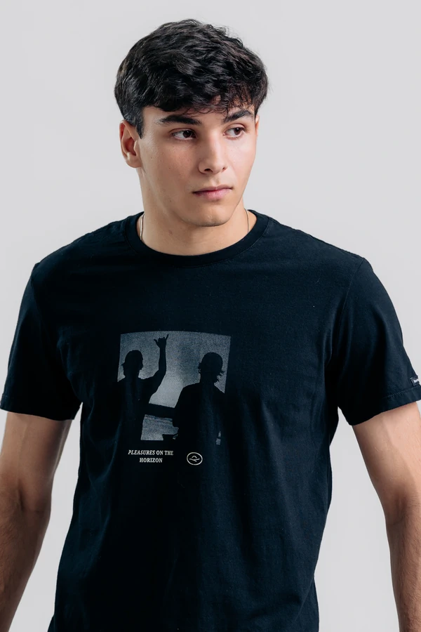 Camiseta Pleasures on the Horizon