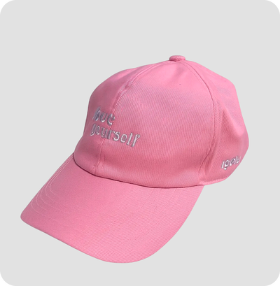 Foto Boné Love Yourself