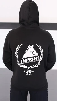 Moleton Capuz Infight