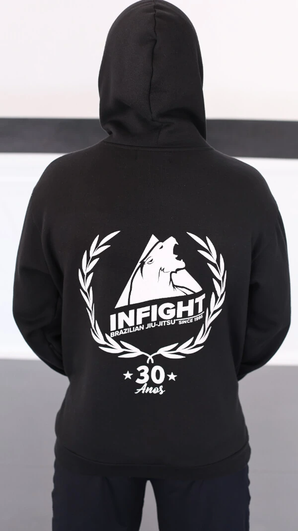 Moleton Capuz Infight