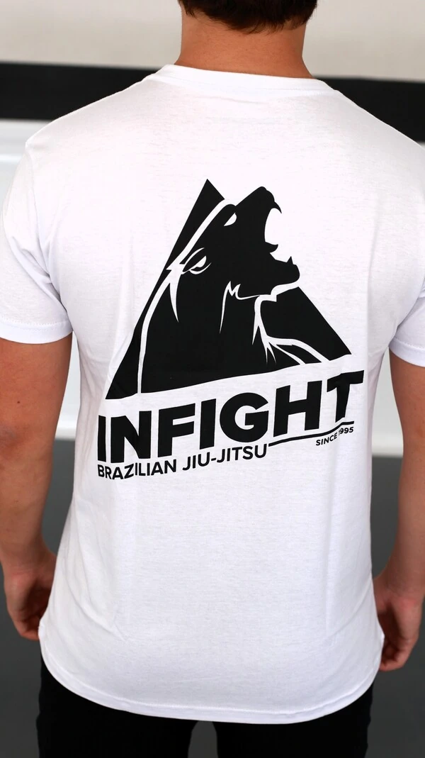 Camiseta Infight