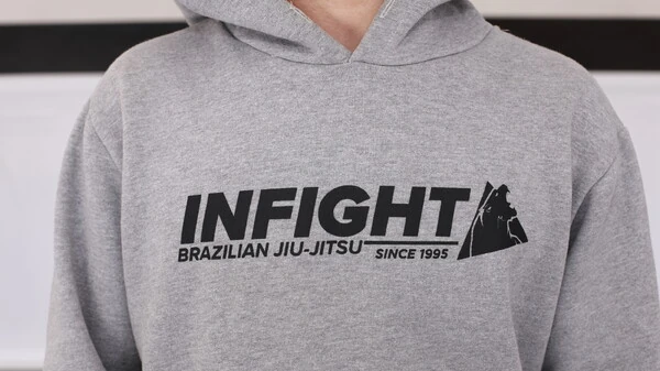 Moleton Capuz Infight