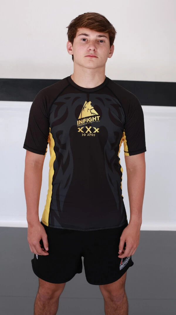 Rash Guard 30 anos