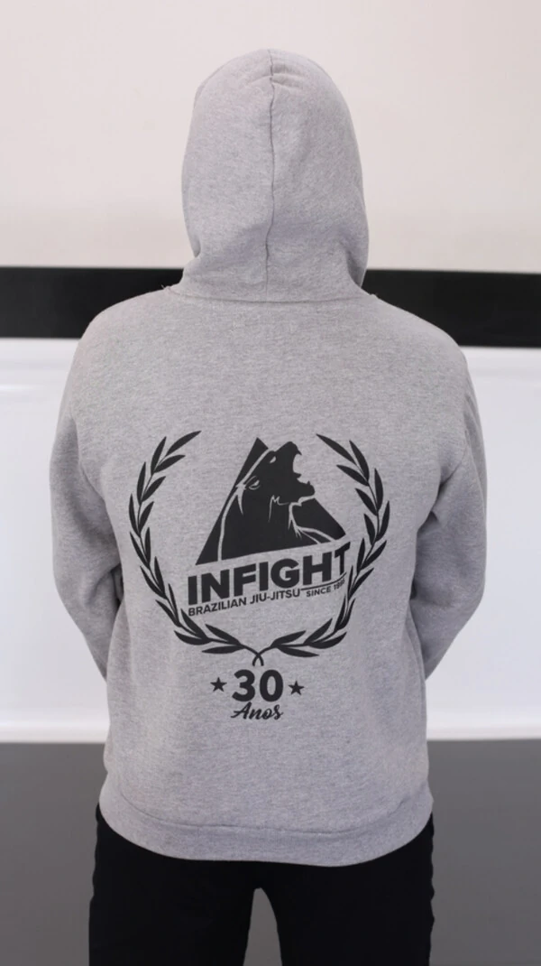 Moleton Capuz Infight