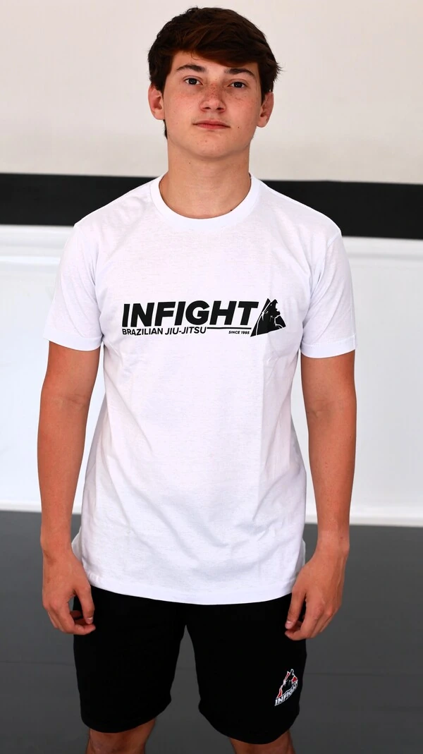 Camiseta Infight