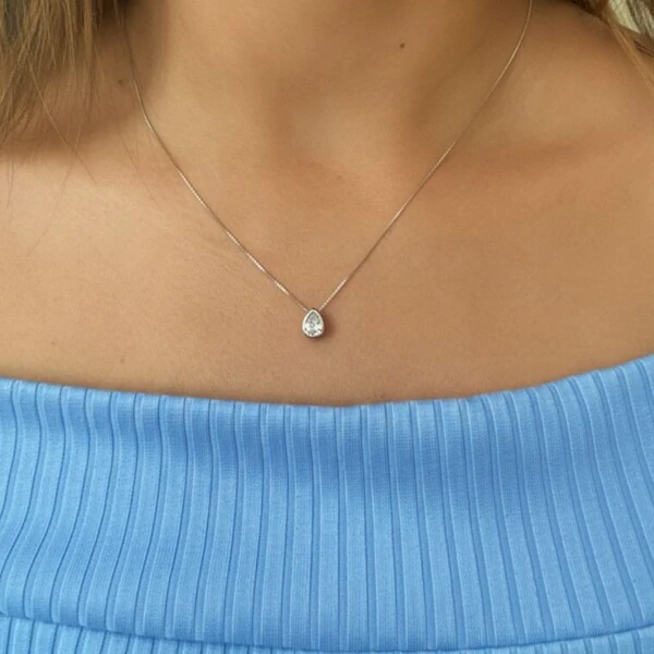 Colar Gota Prateado