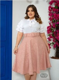Saia Midi Feminina Jakuar 3D com Cinto Ajustável Tecido Encorpado Elegante Moda Casual
