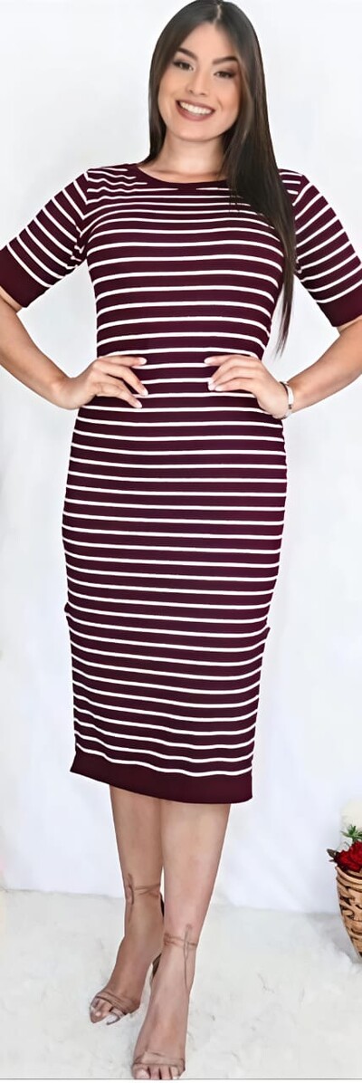FotoVestido Listrado Estilosa Confortável Com Detalhe Lisa Na Manga e Na Barra EMVIO INMEDIATO