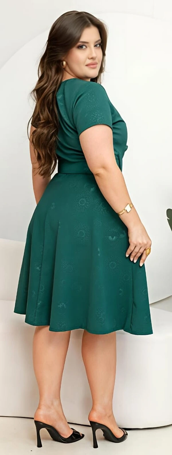 Vestido Feminino Colete Gode com Botões Encapado, Cinto Ajustável Tecido Jakuar 3D Casual Evangelico