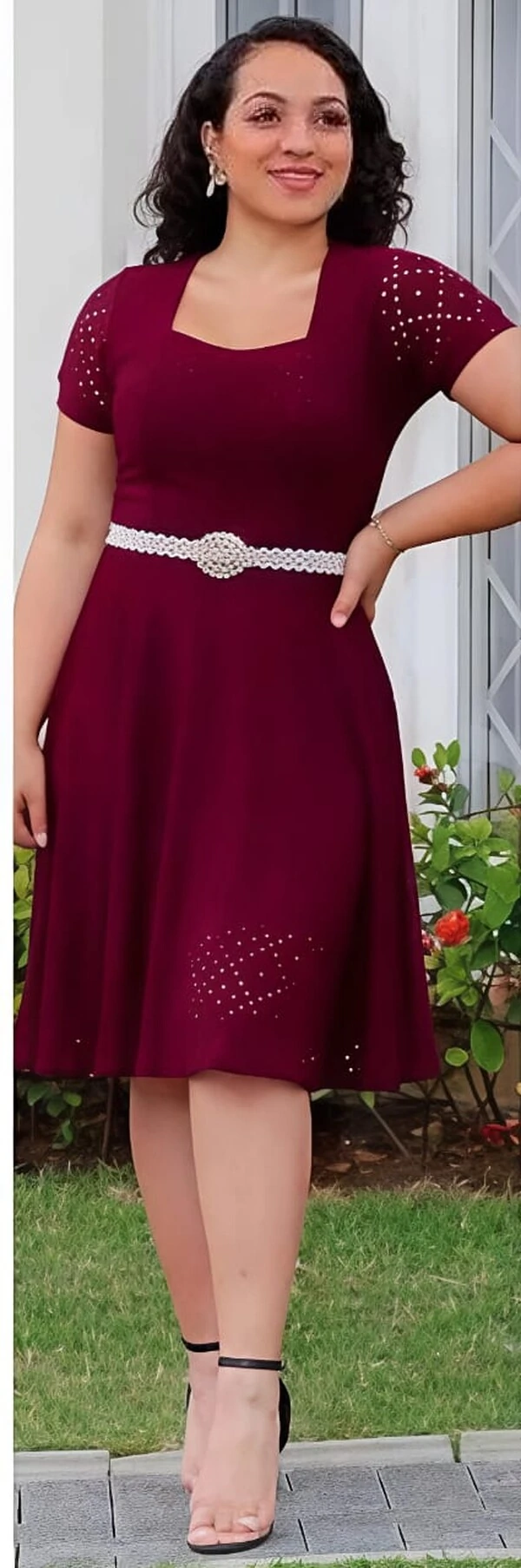 Vestido Evangélica Com Detalhe Na Gola Saia Rodado Forrado Tendência Tecido Lesser EMVIO IMEDIATO